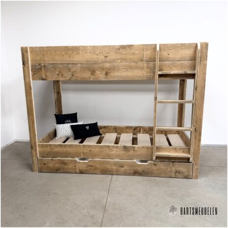 Stapelbed steigerhout Lucas