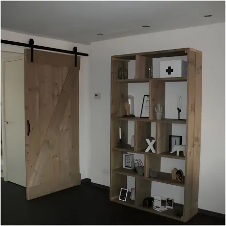 loftdeur van steigerhout