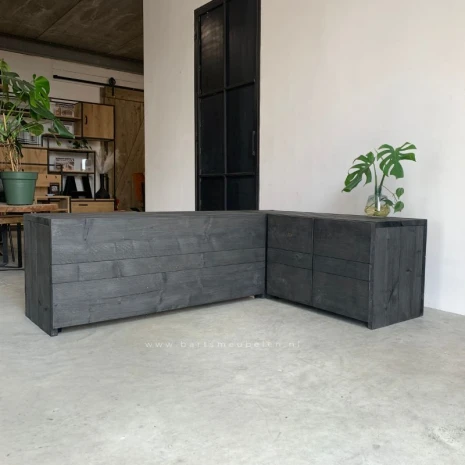 steigerhouten-hoek-tv-meubel-black-wash-afbeelding