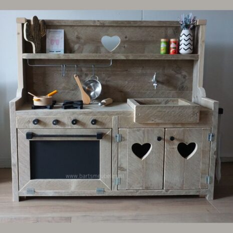 steigerhouten speelkeuken 14 vooraanzicht