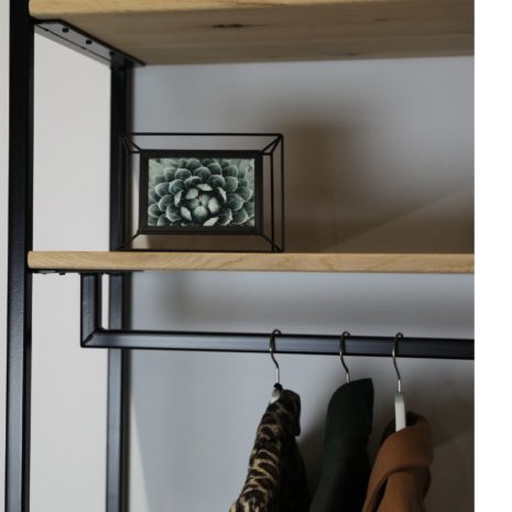 close up Garderobekast eikenhout en staal 1