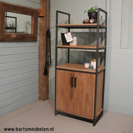 kast-vintage-eikenhout-en-staal-nikki.1