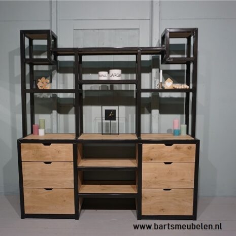 kast-rustiek-eikenhout-en-staal-meggy-1