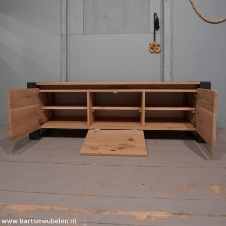 tv meubel eikenhout en staal bas (3) tv-meubel-eikenhout-en-staal-bas.3