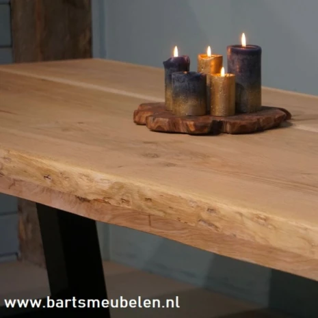 Eiken boomstamtafel Adam (40:40).1