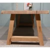 Eiken boombladtafel 4040 met houten onderstel Eiken boombladtafel (40:40) met houten onderstel