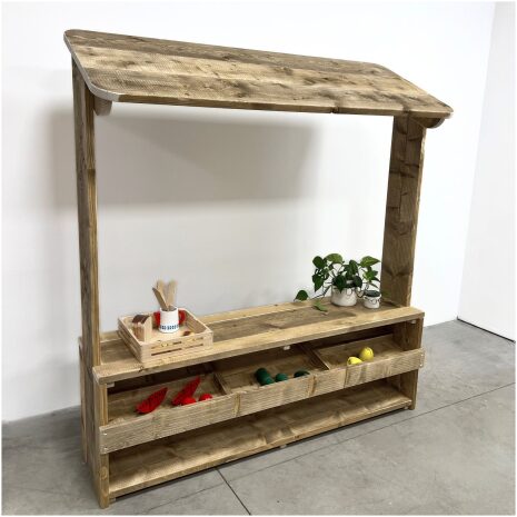 leuke kinderkraam van steigerhout met dakje