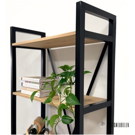 Eikenhouten kast met zwarte stalen frame model Nova