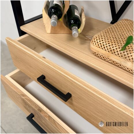 industriele kast Nova van eikenhout en staal voor elke ruimte