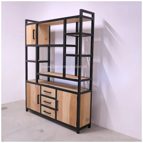 Industriele-kast-moeraseik-Lesli.7