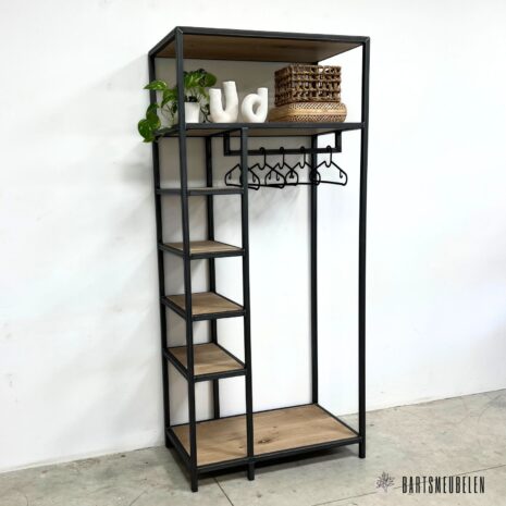 Garderobekast industrieel staal en eiken