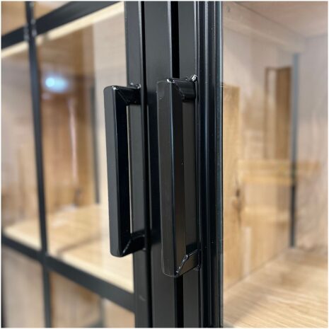 Vitrinekast industrieel Maya stalen frame