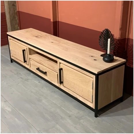 industrieel tv meubel imke van eikenhout en staal industrieel tv meubel imke van eikenhout en staal