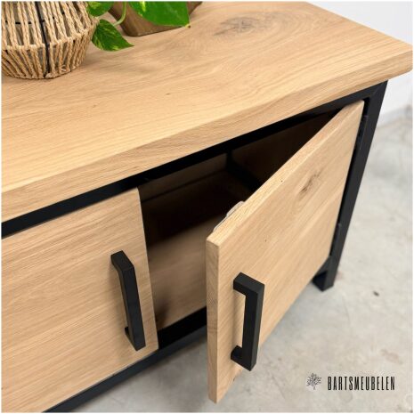 tv kast eiken en staal Eden