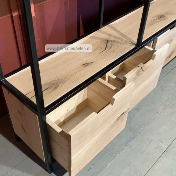 wandkast-industrieel-gerrit.3