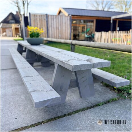 Kinderpicknicktafel Dani steigerhout