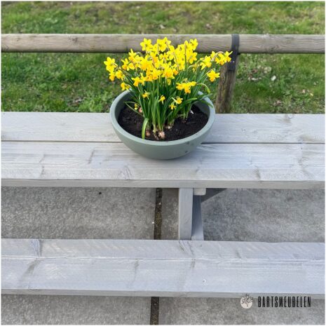 Kinderpicknicktafel Dani steigerhout in verschillende kleurbehandelingen grey wash , white wash, nieuw steigerhout old look steigerhout