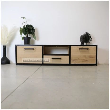 industriele tv kast cato