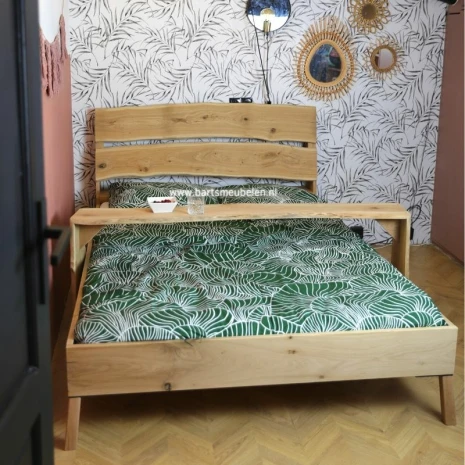 houten bed twijfelaar