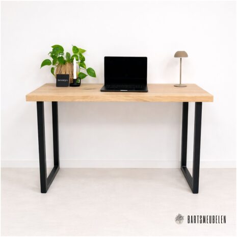 Eiken bureau Amber met U poot