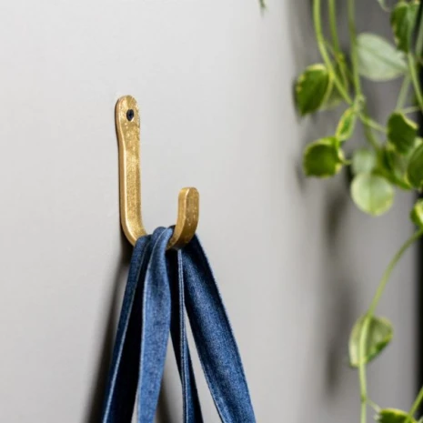 Coat-Hook-Round-Brass-styling-Brut-1-1-600x600