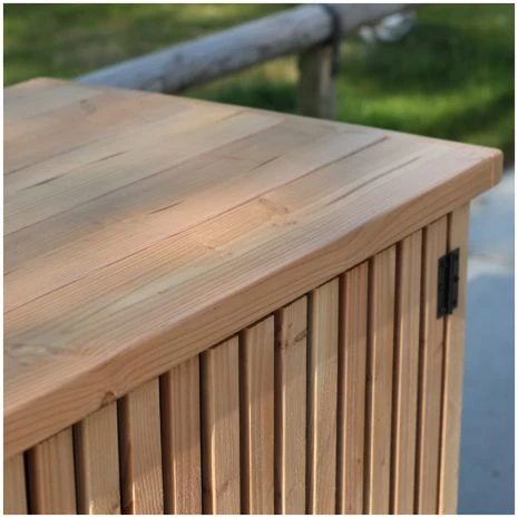 Buitenkeuken met latjes douglas hout details