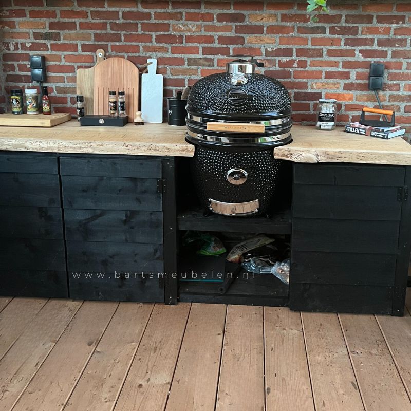 buitenkeuken in de overkapping.1