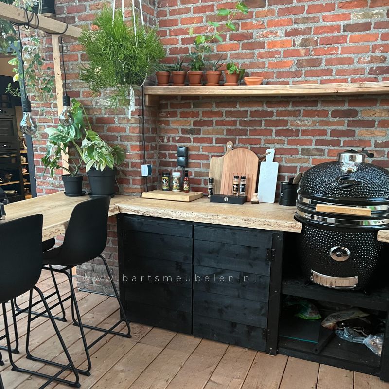 buitenkeuken in de overkapping