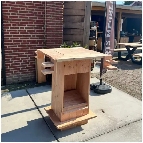 Bier statafel douglashout (leeg)