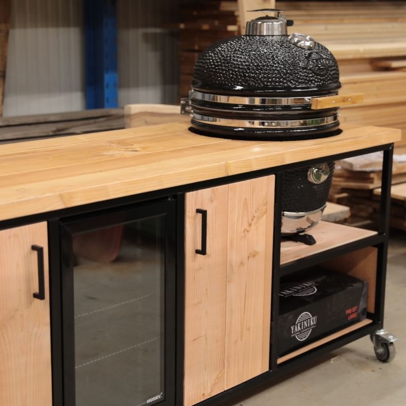 Douglas buitenkeuken industrieel op maat met koelkast en kamado large Yakiniku - details