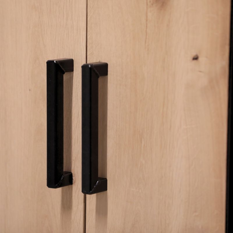 details vakkenkast eikenhout en staal 9 - 120cm breed x 200cm hoog mat zwarte poedercoating op het staal