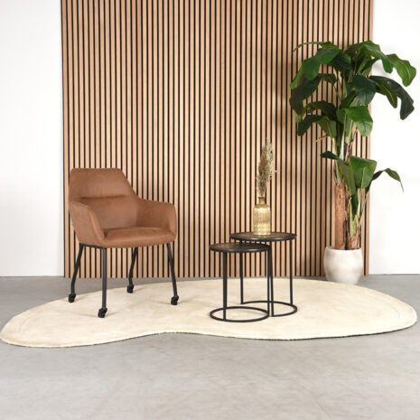 Eetkamerstoel_Lenny_56x64x84_Cm_Cognac_Micro_Suede_Setting.jpg