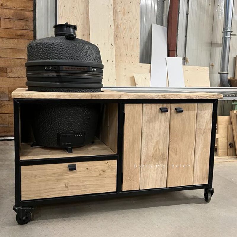 eikenhouten buitenkeuken stalen frame met kamado bastard vx