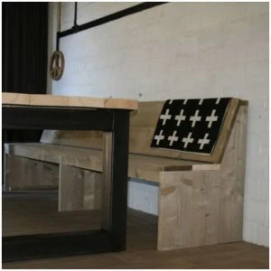 Steigerhouten bank voor tegen de muur thijs