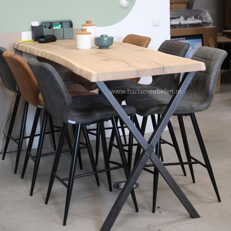 boomstam bartafel met wandmontage en 1 stalen poot