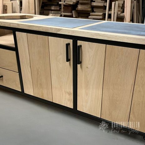 details eikenhouten buitenkeuken waalwijk