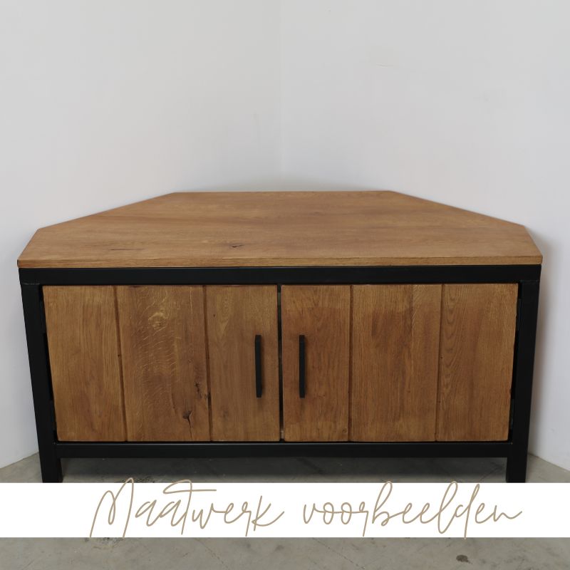 maatwerk voorbeelden van houten tv-meubelen