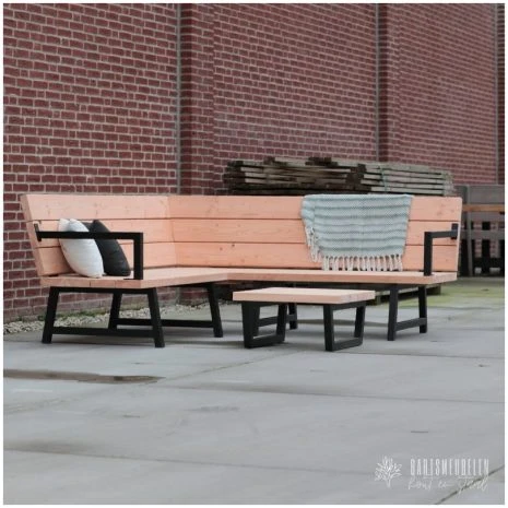 Houten hoekbank met stalen frame en armleuning douglas 200x200cm