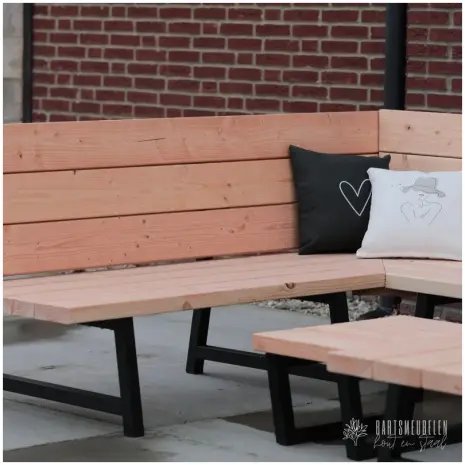 details Loungebank U-vormig douglas met stalen frame