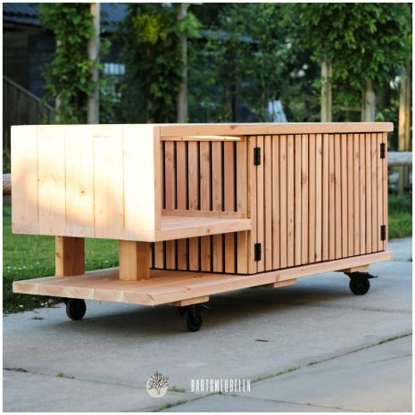 Buitenkeuken douglas Zevenbergen met latjes