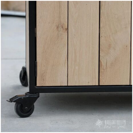 Eiken-Buiten-keuken-op-wielen-Gouda