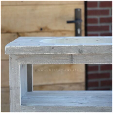 buitenkeuken-steigerhout-hoog-details-closeup