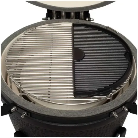 The Bastard cast iron half moon griddle medium in kamado