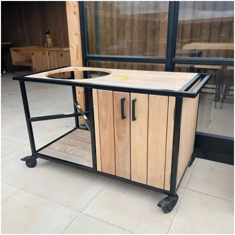 Buitenkeuken op wielen eucalyptus showmodel