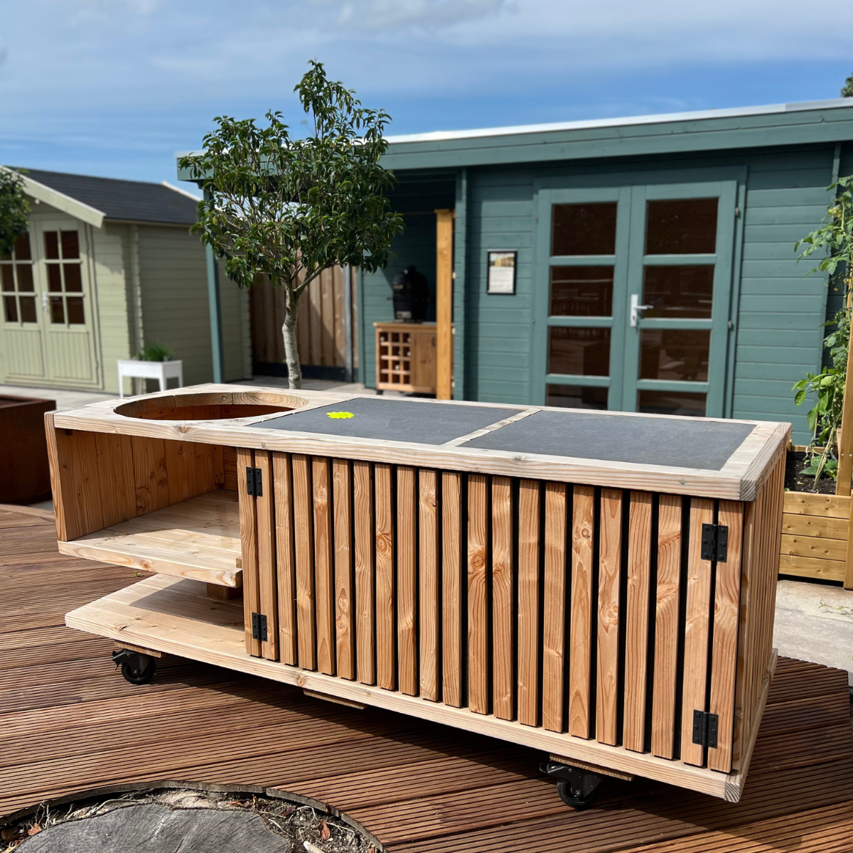 Showmodel Buitenkeuken Latjes zevenbergen Showmodel Buitenkeuken Latjes zevenbergen