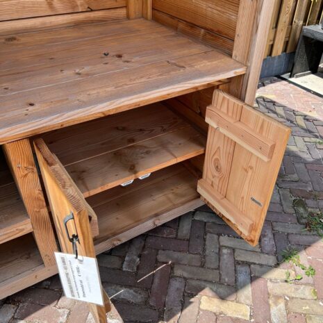 Showmodel Buitenkeuken overkapping opbergkast met legplank + Keij Kamado Showmodel Buitenkeuken overkapping opbergkast met legplank + Keij Kamado