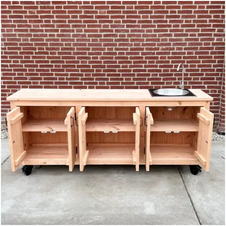 Douglas Tuinkast met spoelbak en kraan opbergruimte