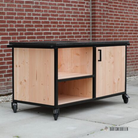 BBQ keuken Douglas met impala granieten blad