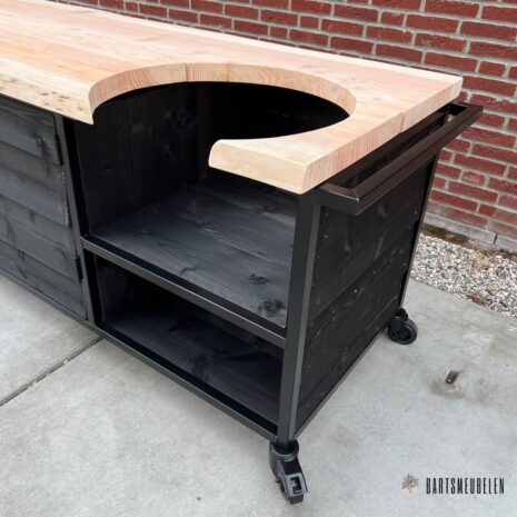 Buitenkeuken voor de kamado Zweeds rabat zwart