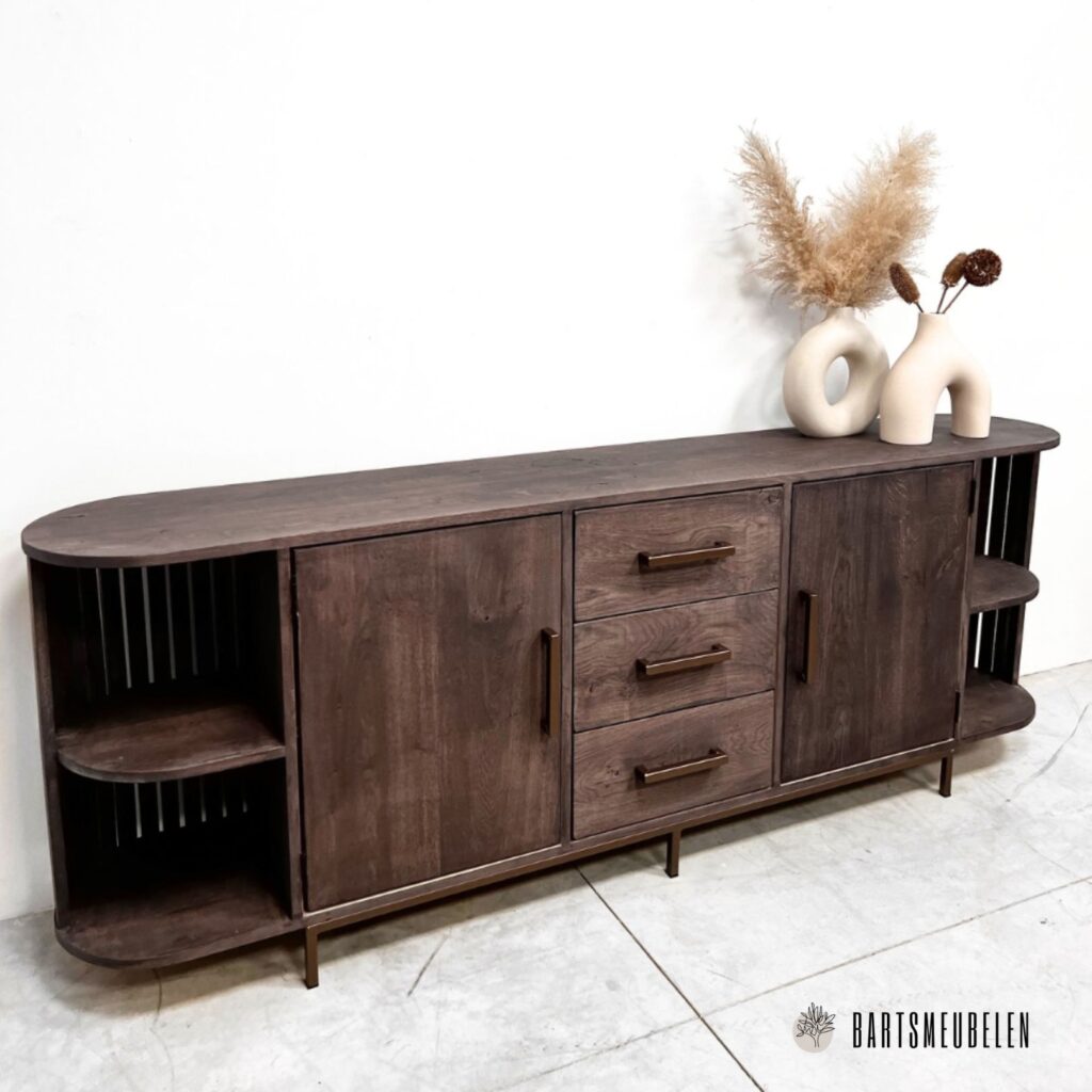 dressoir van eikenhout en koper staal maatwerk